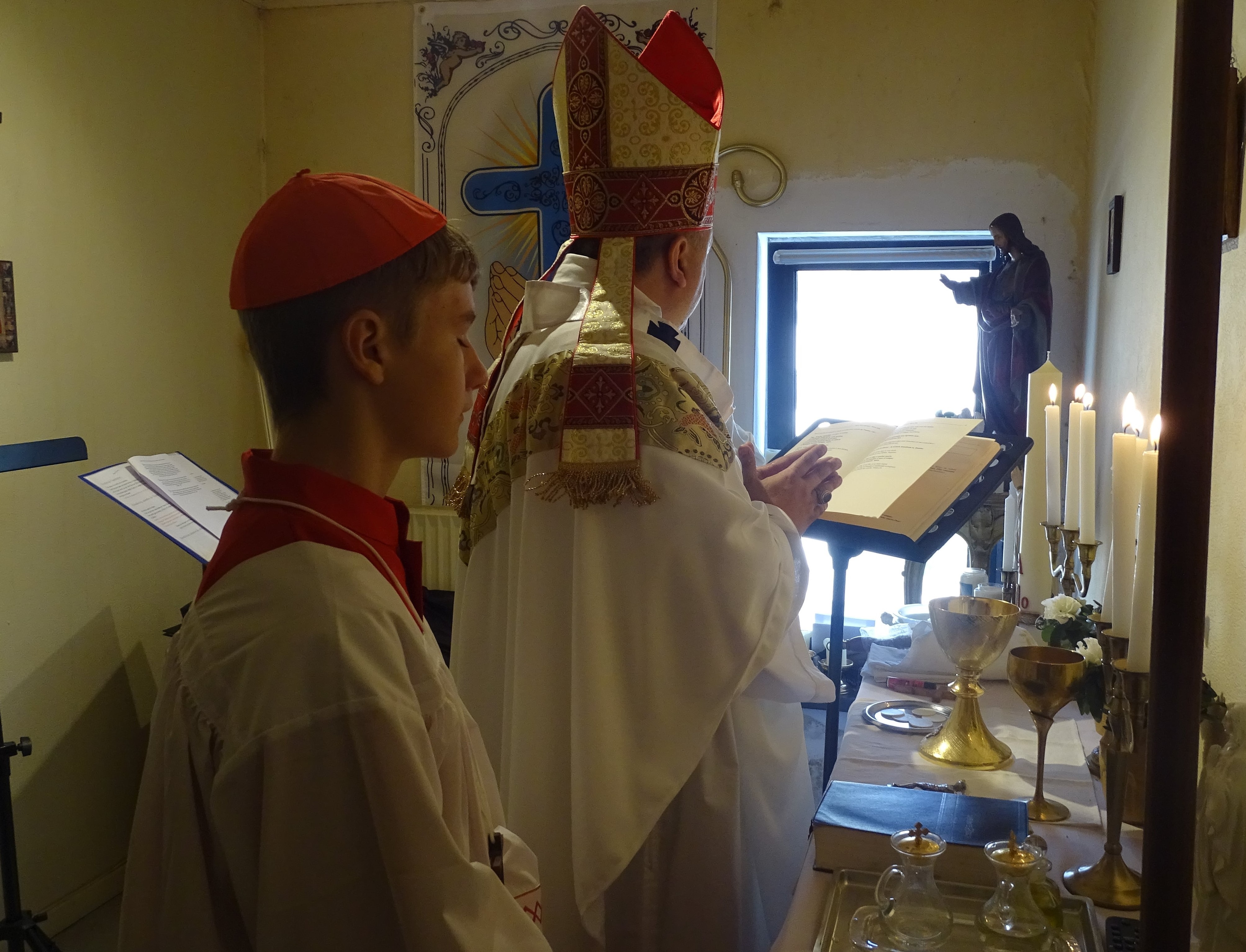 10 consecration episcopale de roger magnan le 12 octobre 2024 16 